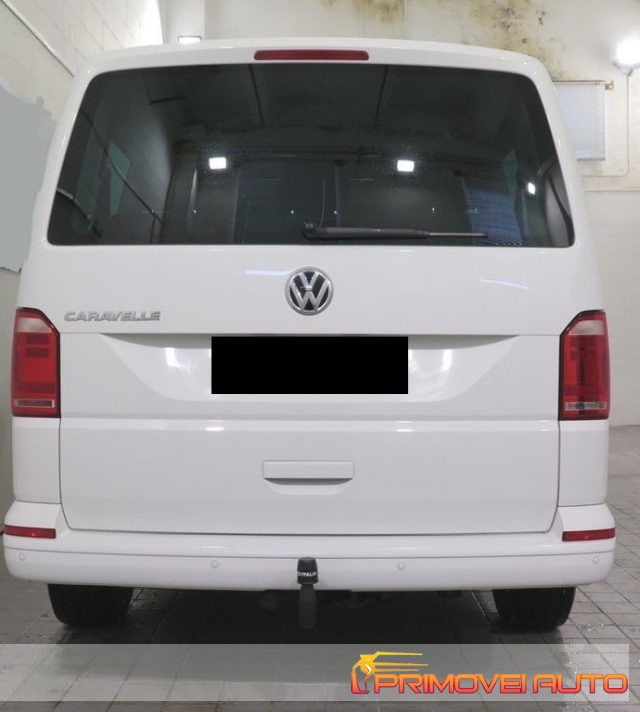 VOLKSWAGEN Caravelle usata, con Bracciolo