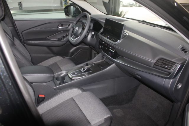 NISSAN Qashqai usata, con Boardcomputer