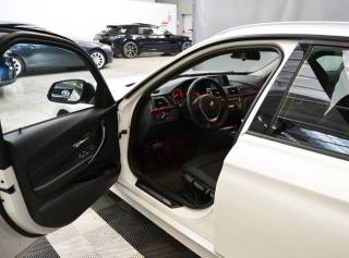 BMW 320 usata, con Airbag