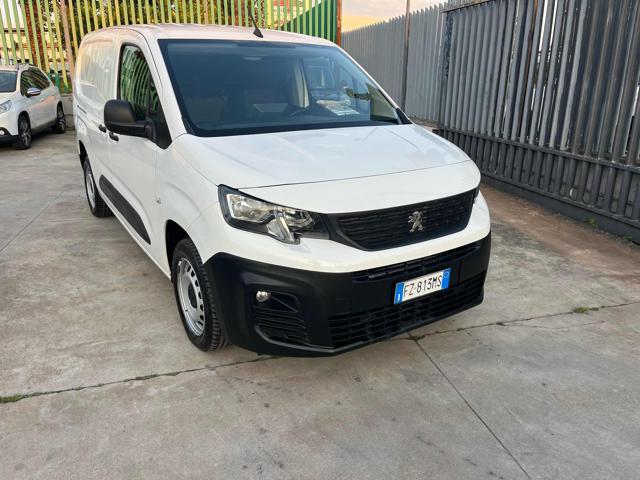PEUGEOT Partner usata, con Airbag