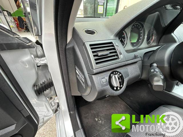 MERCEDES-BENZ C 220 usata, con Regolazione elettrica sedili