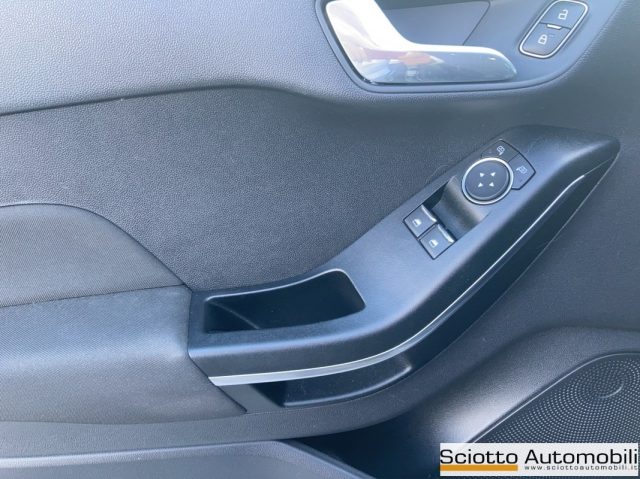 FORD Fiesta usata, con Controllo elettronico della corsia