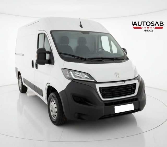 PEUGEOT Boxer usata, con Alzacristalli elettrici