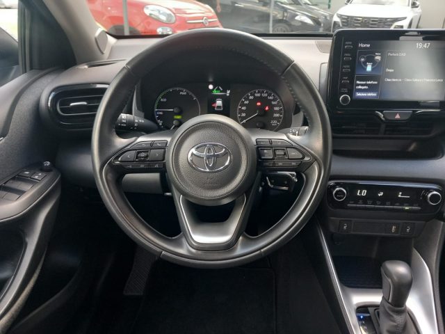 TOYOTA Yaris usata, con Sensore di luce