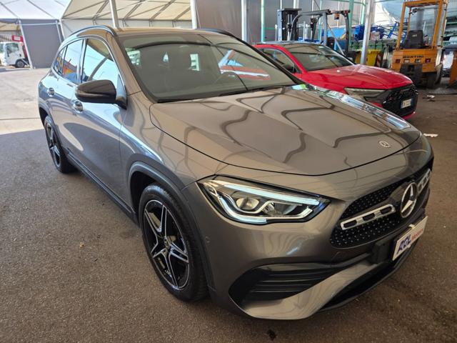 MERCEDES-BENZ GLA 200 usata, con Airbag