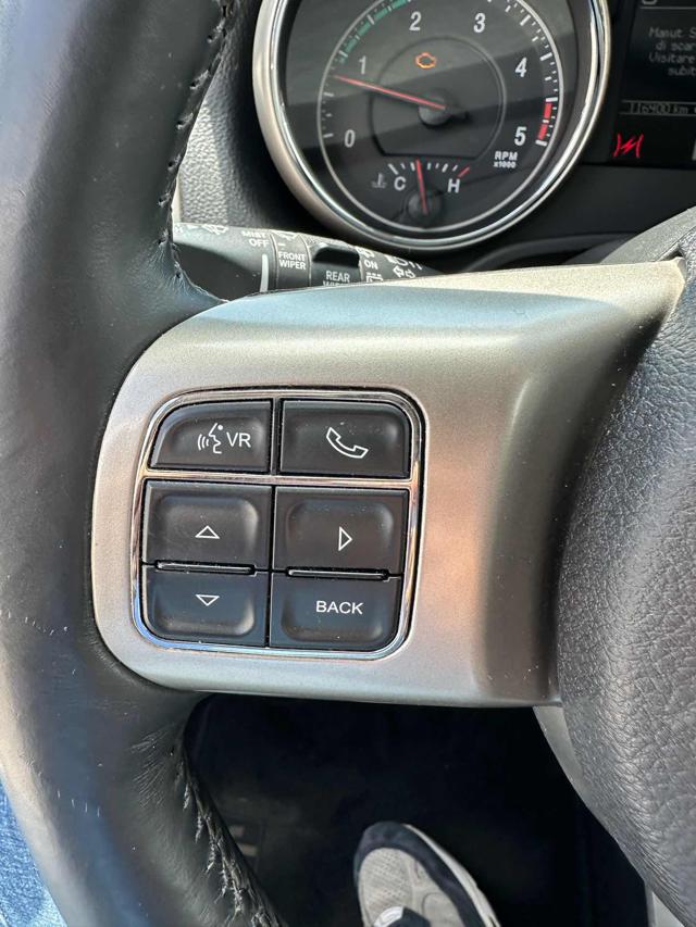 JEEP Grand Cherokee usata, con Sedile posteriore sdoppiato