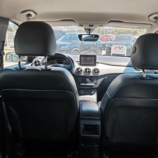 MERCEDES-BENZ B 180 usata, con Fendinebbia