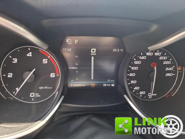 ALFA ROMEO Stelvio usata, con Autoradio