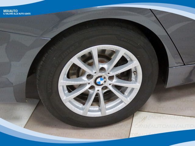 BMW 318 usata, con Fendinebbia