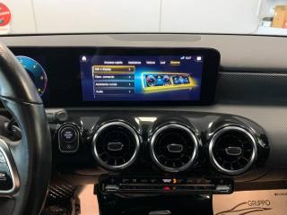 MERCEDES-BENZ A 180 usata, con Fari LED