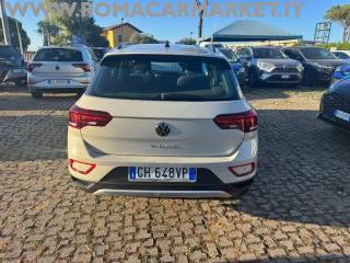 VOLKSWAGEN T-Roc usata, con Autoradio