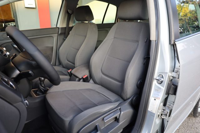VOLKSWAGEN Golf Plus usata, con Autoradio