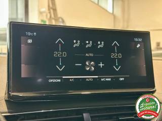 PEUGEOT 3008 usata, con Sistema di navigazione