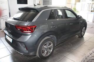 VOLKSWAGEN T-Roc usata, con Autoradio