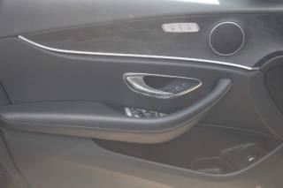 MERCEDES-BENZ E 200 usata, con Fari Xenon