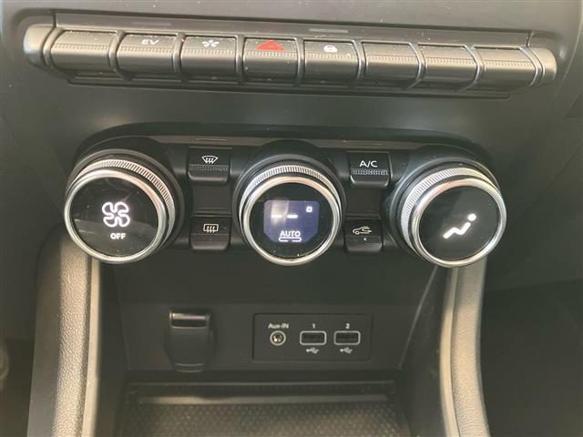 RENAULT Captur usata, con Isofix