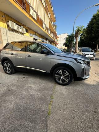 PEUGEOT 3008 usata, con Autoradio