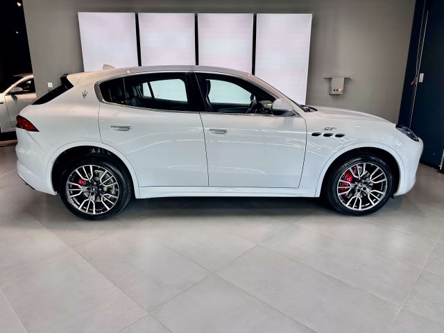 MASERATI Grecale usata, con Alzacristalli elettrici