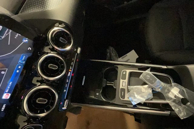 MERCEDES-BENZ GLA 200 usata, con Telecamera per parcheggio assistito