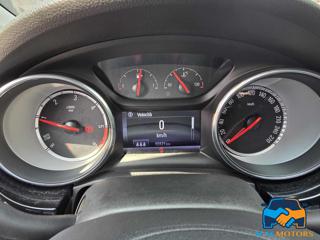 OPEL Astra usata, con Controllo trazione