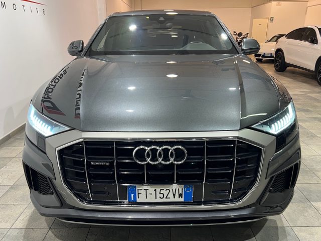 AUDI Q8 usata, con Controllo automatico clima