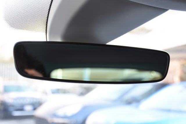 SKODA Karoq usata, con Bluetooth