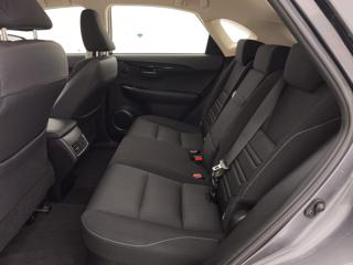 LEXUS NX 300h usata, con Leve al volante