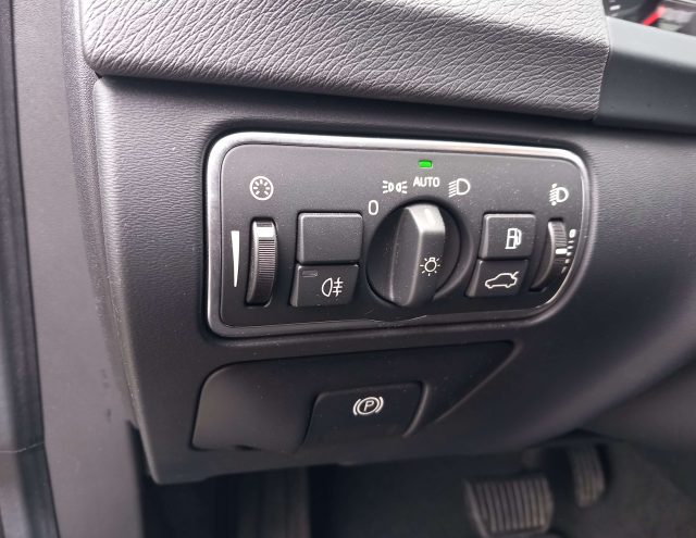 VOLVO V60 usata, con Regolazione elettrica sedili