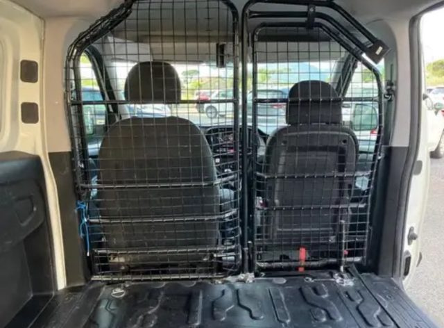 FIAT Doblo usata, con Bluetooth