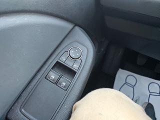 RENAULT Clio usata, con Park Distance Control