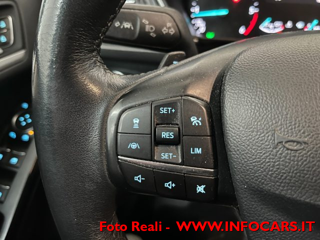 FORD Focus usata, con Leve al volante