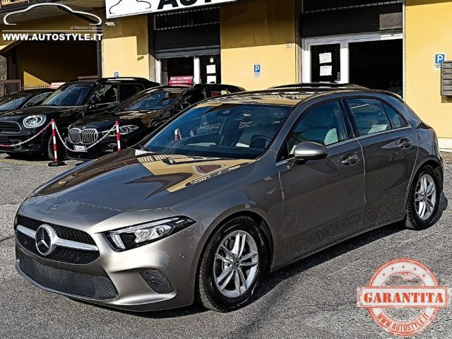 MERCEDES-BENZ A 180 usata, con Interni in pelle