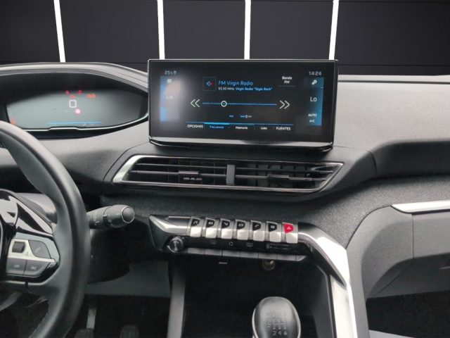 PEUGEOT 3008 usata, con Fari LED