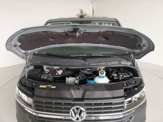VOLKSWAGEN Caravelle usata, con Servosterzo