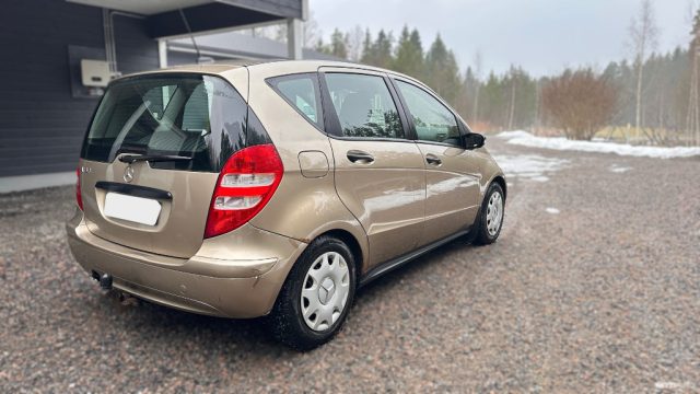 MERCEDES-BENZ A 160 usata, con Cerchi in lega