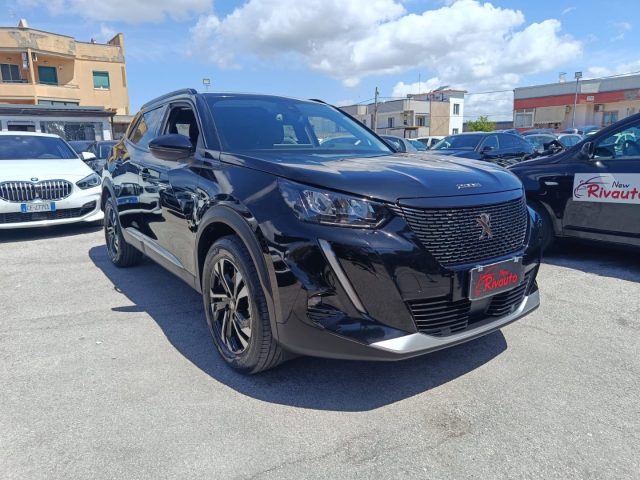 PEUGEOT 2008 usata, con Airbag