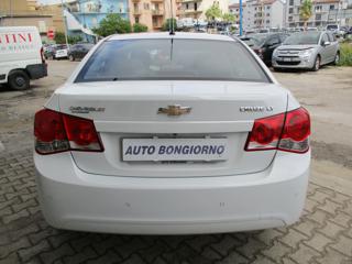 CHEVROLET Cruze usata, con Autoradio