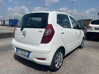 HYUNDAI i10 usata, con Airbag laterali