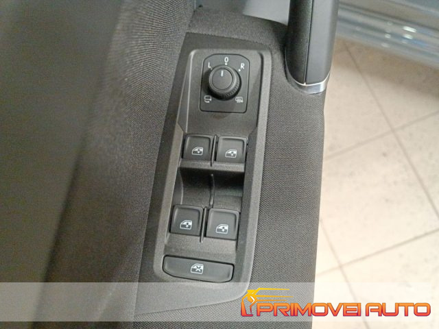 VOLKSWAGEN Touran usata, con Climatizzatore