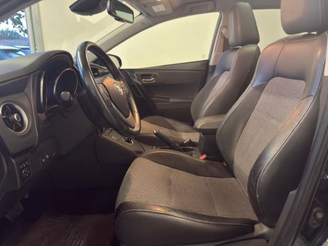 TOYOTA Auris usata, con Climatizzatore