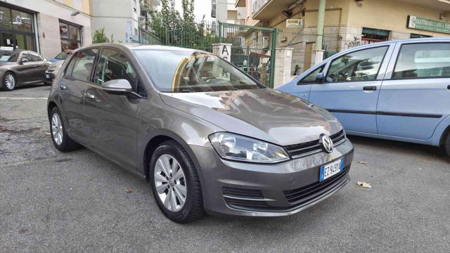 VOLKSWAGEN Golf usata, con ABS