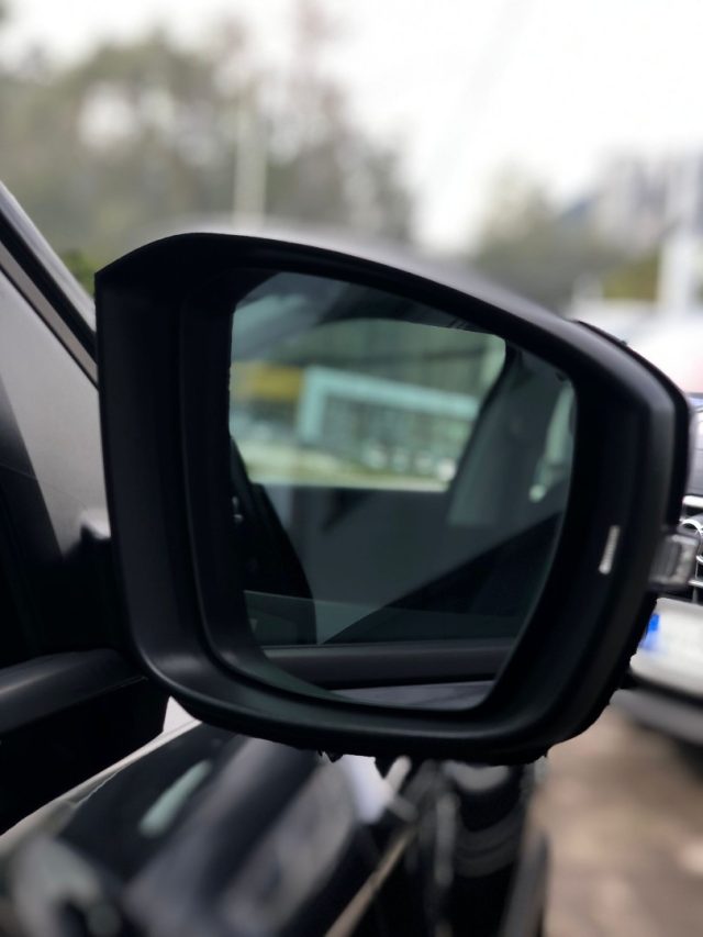 VOLKSWAGEN T-Cross usata, con Controllo automatico clima