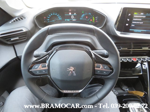 PEUGEOT 208 usata, con Park Distance Control