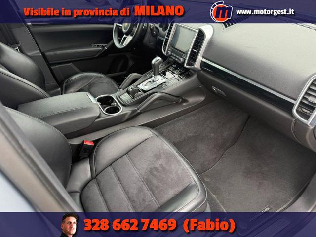 PORSCHE Cayenne usata, con Lettore CD
