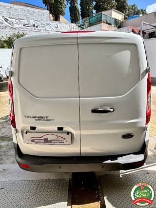 FORD Tourneo Connect usata, con Autoradio