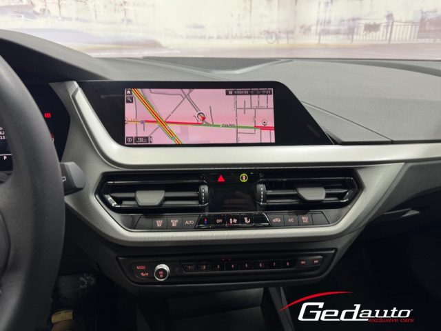 BMW 116 usata, con Park Distance Control