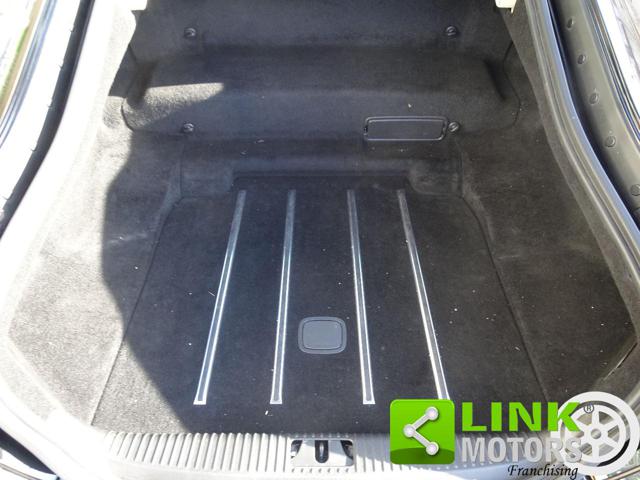 JAGUAR XK usata, con Sensori di parcheggio anteriori