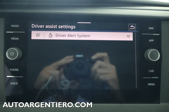 VOLKSWAGEN Caravelle usata, con Touch screen
