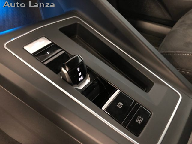 VOLKSWAGEN Golf usata, con Controllo trazione