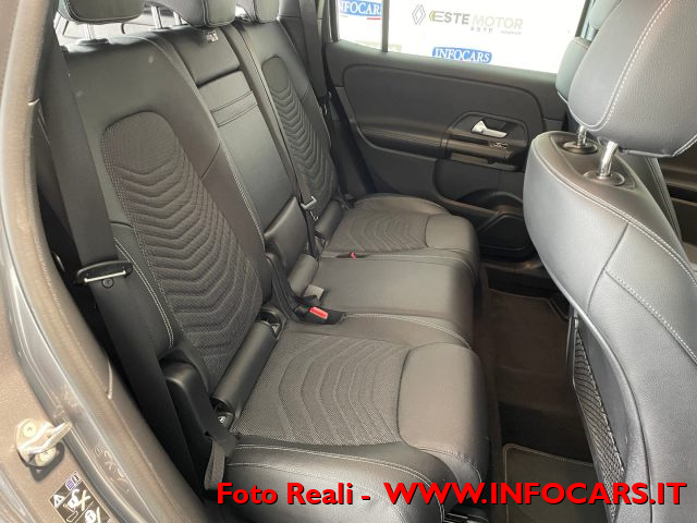 MERCEDES-BENZ GLB 180 usata, con Boardcomputer